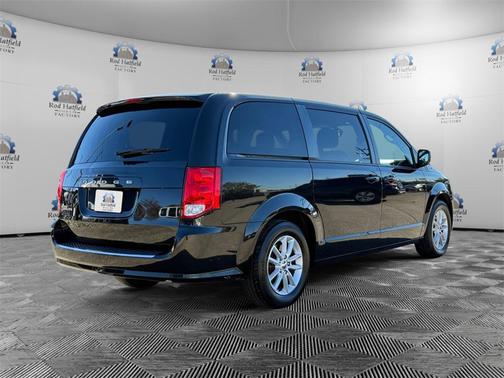 2020 Dodge Grand Caravan SE