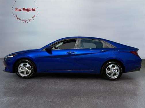 2023 Hyundai ELANTRA SE