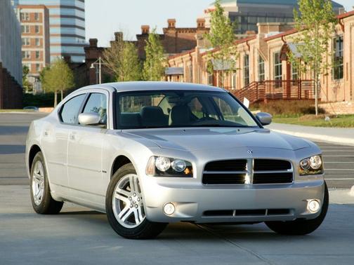 Brilliant Black Crystal Pearl 2008 Dodge Charger SE