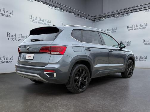 2022 Volkswagen Taos 1.5T SE
