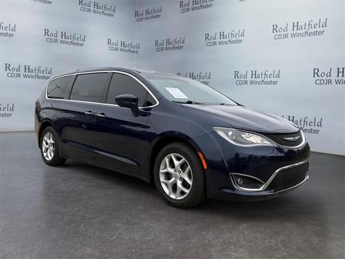 2018 Chrysler Pacifica Touring Plus