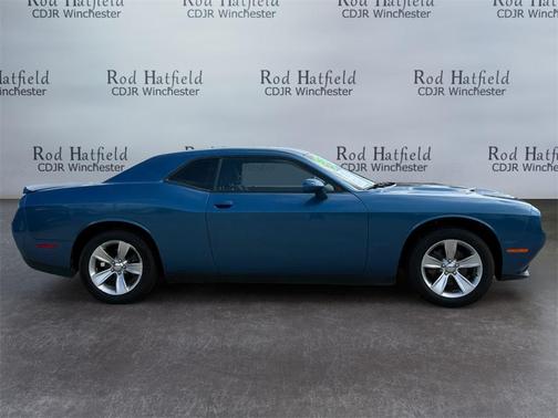 2021 Dodge Challenger SXT