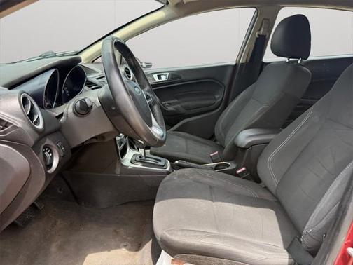 2015 Ford Fiesta SE