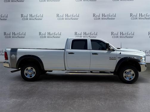 2018 RAM 2500 Tradesman Crew Cab 4x4 8' Box