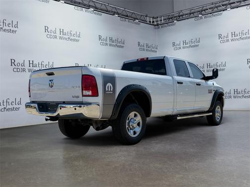 2018 RAM 2500 Tradesman Crew Cab 4x4 8' Box