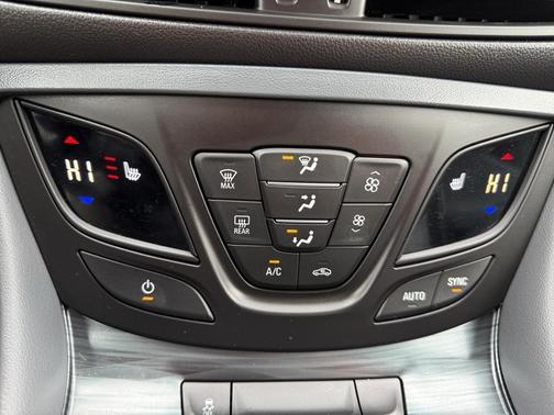 2020 Buick Envision AWD Essence