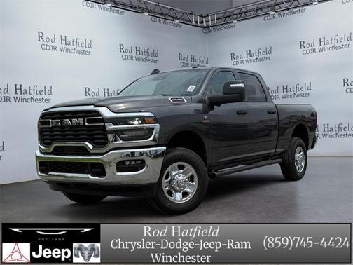 2025 RAM 2500 Tradesman Crew Cab 4x4 6'4' Box
