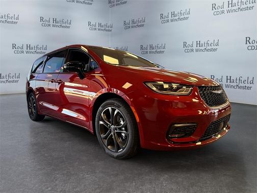 2026 Chrysler Pacifica L