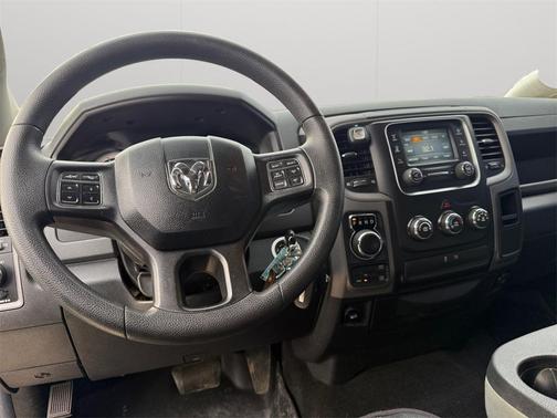 2016 RAM 1500 Tradesman/Express