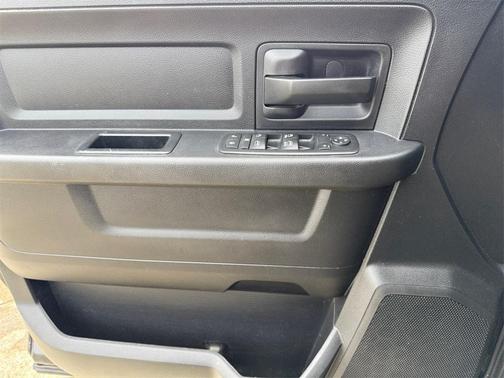 2016 RAM 1500 Tradesman/Express