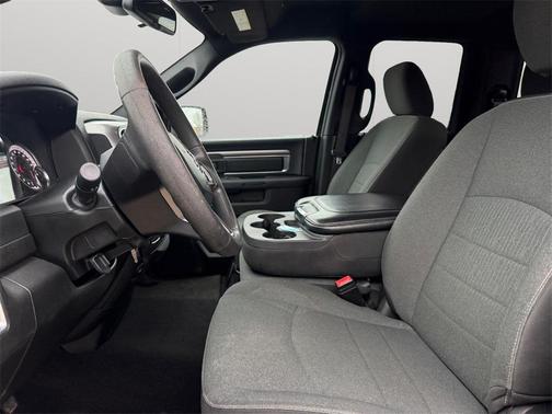 2021 RAM 1500 Classic Warlock Quad Cab 4x4 6'4' Box