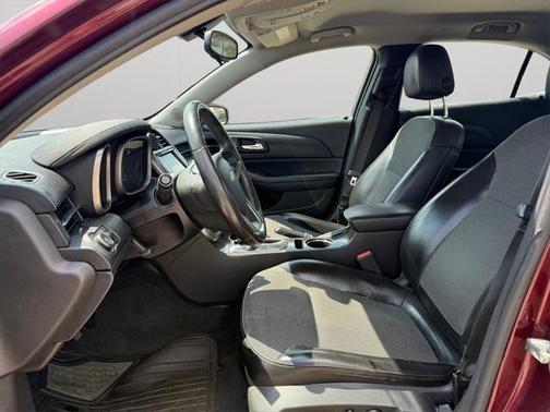 2015 Chevrolet Malibu 2LT