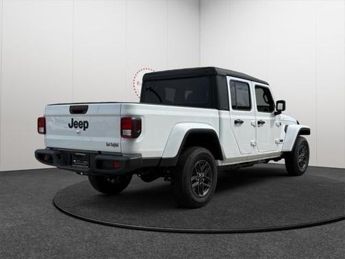 2025 Jeep Gladiator Sport S