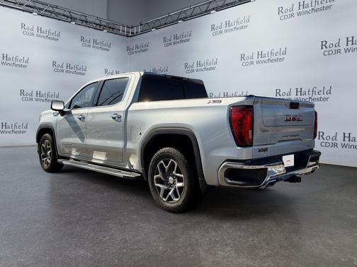 2022 GMC Sierra 1500 SLT