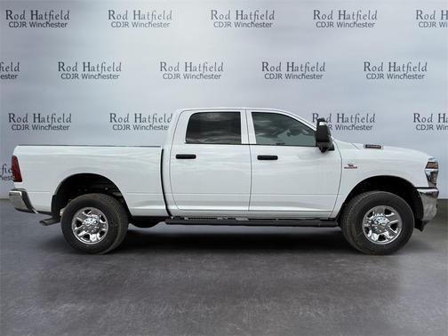 2025 RAM 2500 Tradesman Crew Cab 4x4 6'4' Box