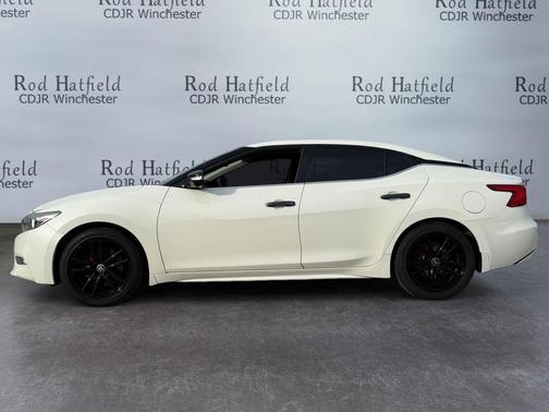Pearl White 2017 Nissan Maxima 3.5 Platinum