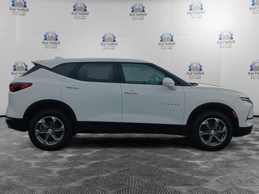 Summit White 2023 Chevrolet Blazer 2LT