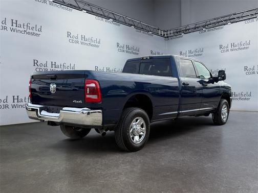 2024 RAM 3500 Tradesman Crew Cab 4x4 8' Box