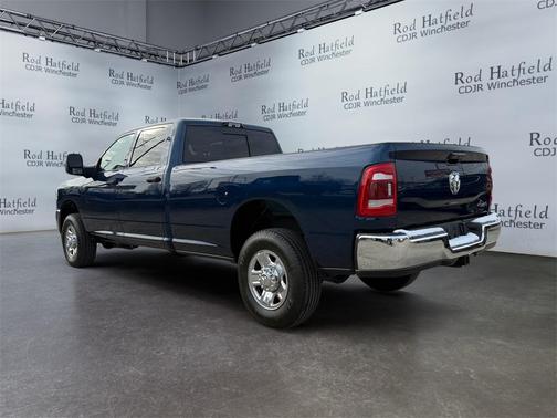 2024 RAM 3500 Tradesman Crew Cab 4x4 8' Box