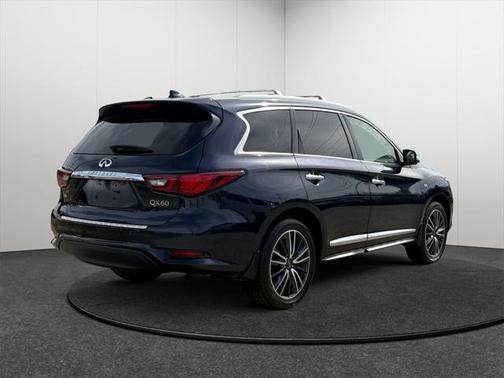 2020 INFINITI QX60 Luxe