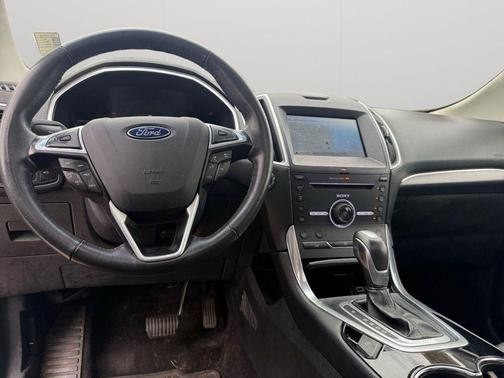 Ruby Red Metallic Tinted Clearcoat 2016 Ford Edge Titanium