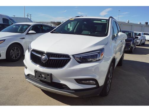 Photo 2 of 3 of 2019 Buick Encore Essence