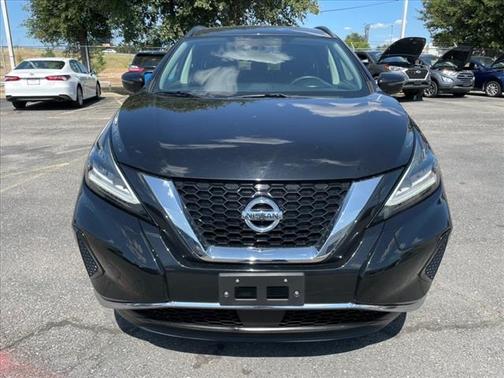 Photo 2 of 32 of 2020 Nissan Murano SV