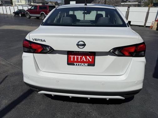 2020 Nissan Versa 1.6 S