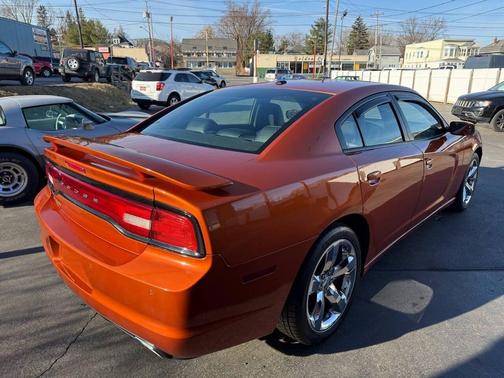 2011 Dodge Charger R/T