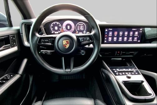 Black 2024 Porsche Cayenne Cayenne