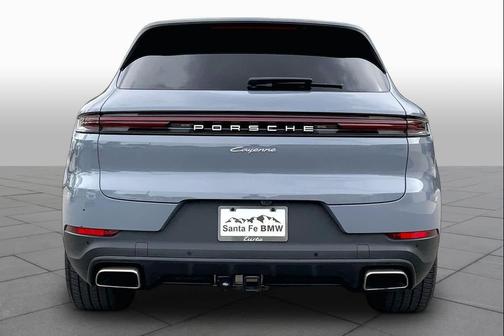Black 2024 Porsche Cayenne Cayenne
