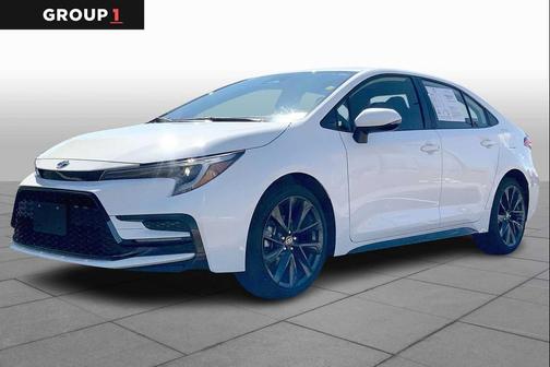 2025 Toyota Corolla Hybrid SE