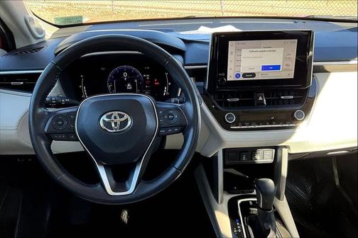 2023 Toyota Corolla Cross XLE