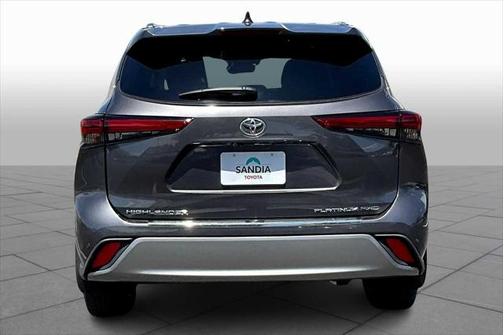 2021 Toyota Highlander Platinum