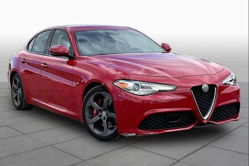 Rosso Alfa 2017 Alfa Romeo Giulia Base