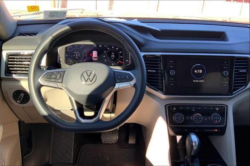 2022 Volkswagen Atlas 3.6L SE w/Technology