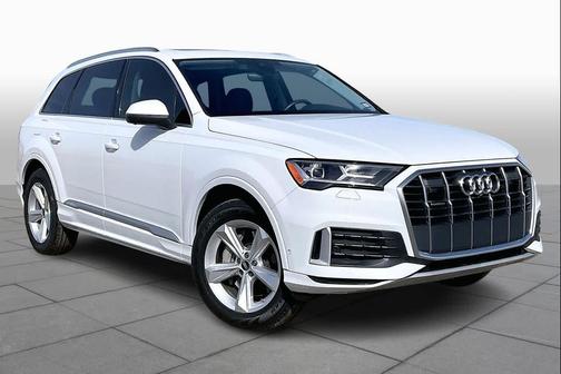 Glacier White Metallic 2023 Audi Q7 45 Premium Plus