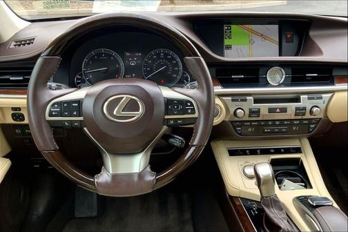 2017 Lexus ES 350 Base