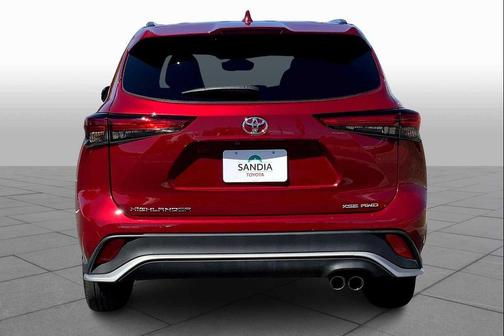 2023 Toyota Highlander XSE