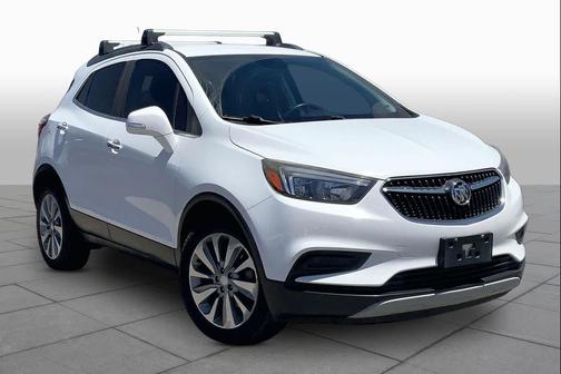 Summit White 2018 Buick Encore Preferred