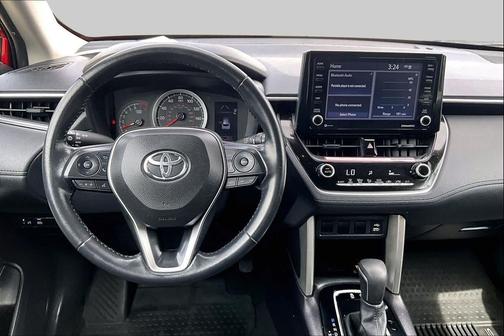 Barcelona Red Metallic 2022 Toyota Corolla Cross LE