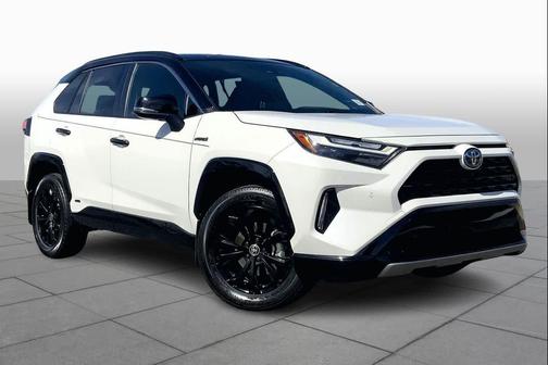 2022 Toyota RAV4 Hybrid SE