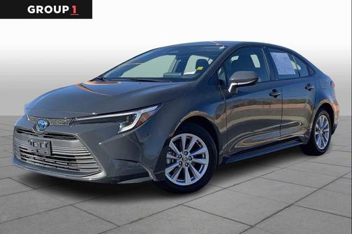 2025 Toyota Corolla Hybrid LE