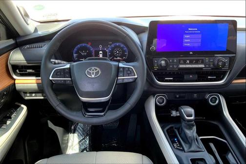 2024 Toyota Grand Highlander Platinum