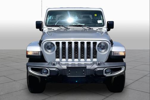 Silver Zynith Clearcoat 2023 Jeep Gladiator Overland