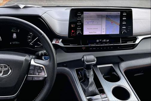 2023 Toyota Sienna XSE 7 Passenger