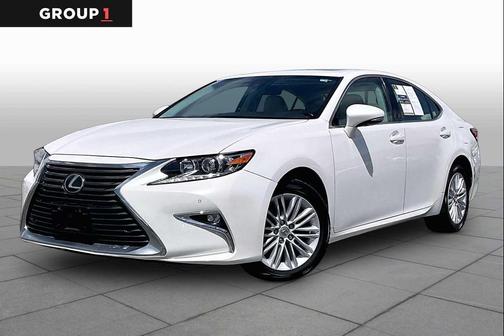 Eminent White Pearl 2017 Lexus ES 350 Base