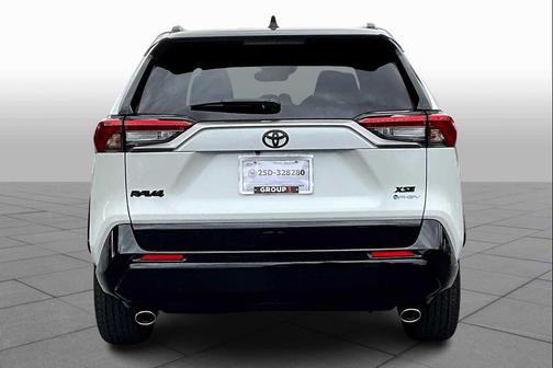 2025 Toyota RAV4 Hybrid SE