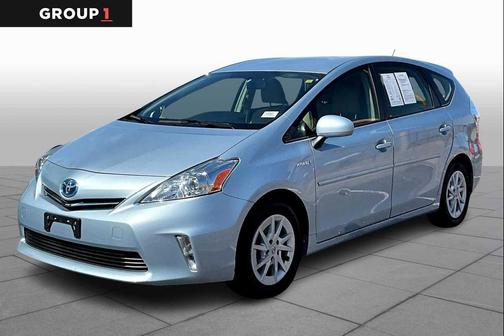 2013 Toyota Prius v Two