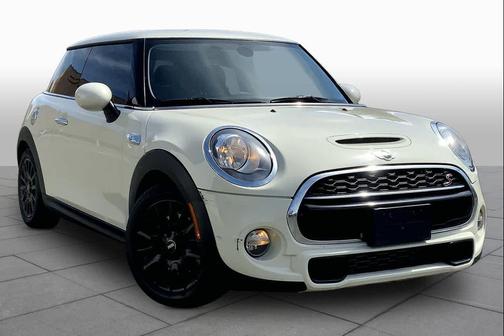 Midnight Black Metallic 2018 MINI Hardtop Cooper S